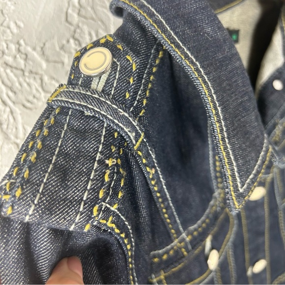 COOGI | Cropped Embellished Denim Jacket - Picture 7 of 16